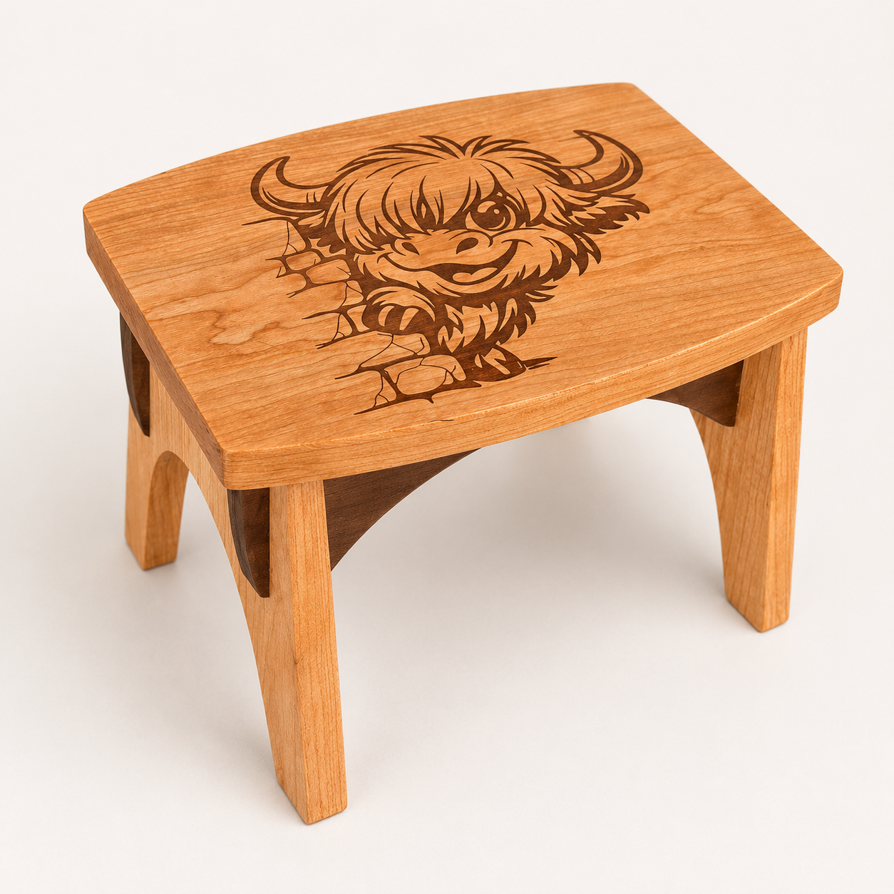 Highland Cow Step Stool